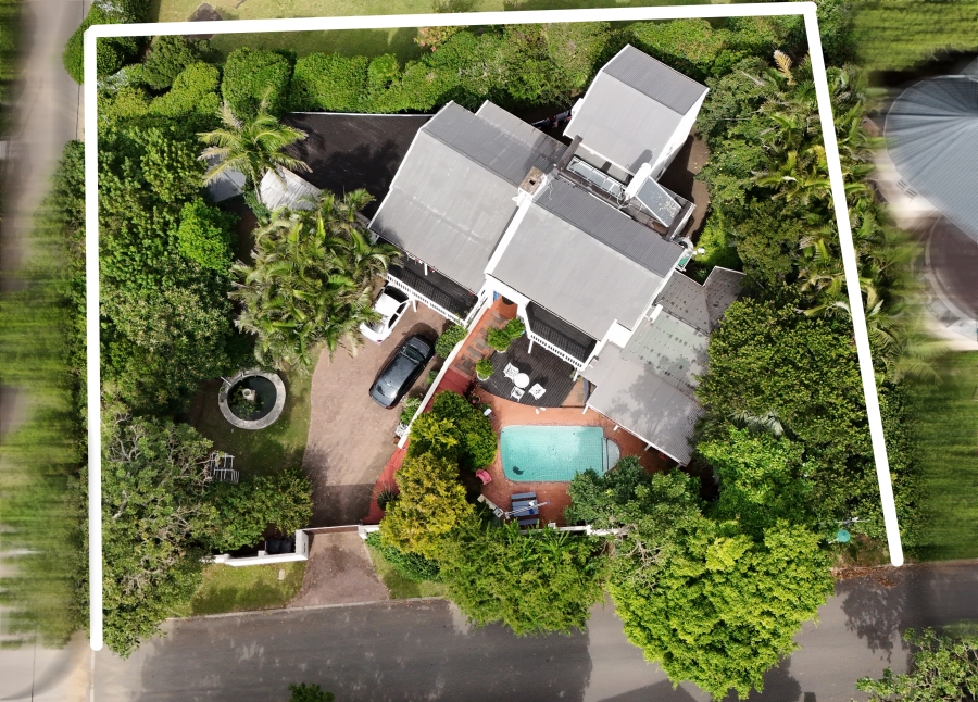 3 Bedroom Property for Sale in Bonza Bay Eastern Cape